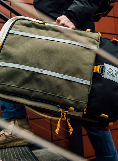 Torba / plecak na kółkach Topo Designs Global Travel Bag Roller - olive