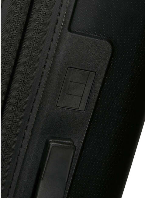 Walizka duża American Tourister DashPop EXP - true black