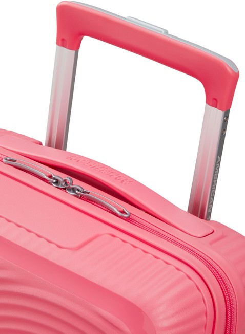 Walizka dziecięca American Tourister Soundbox Mini - sun kissed coral