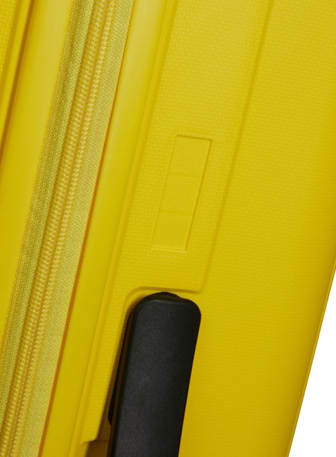 Walizka kabinowa American Tourister Rejoy - electric yellow