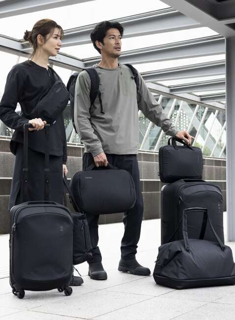 Walizka kabinowa Thule Subterra 2 Carry-On Spinner - dark slate