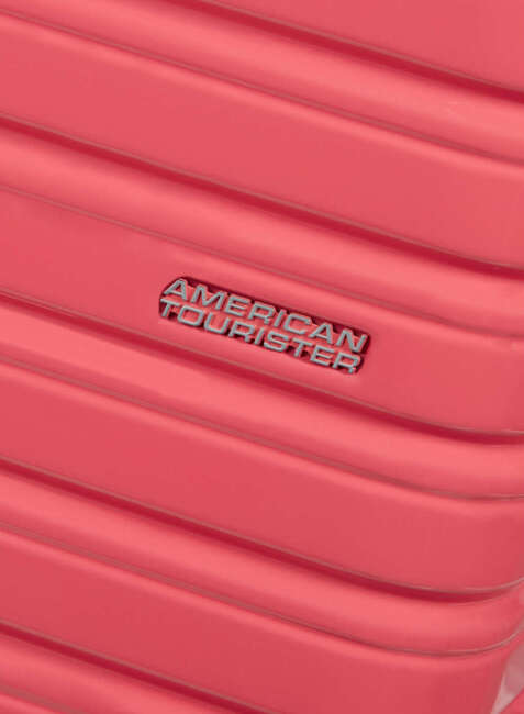 Walizka średnia American Tourister Flashline - coral pink