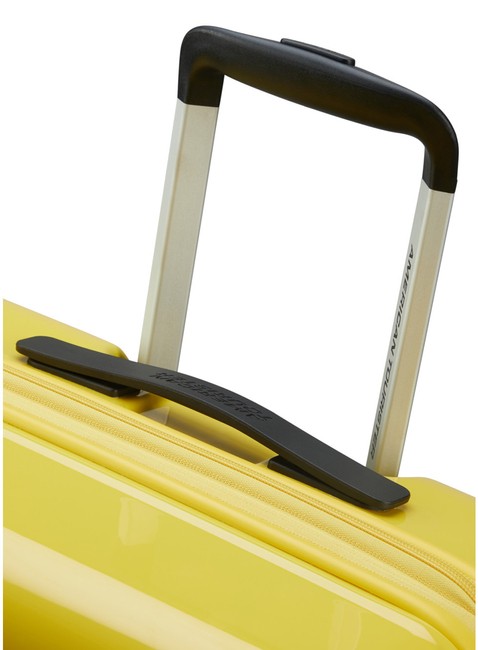 Walizka średnia American Tourister Flashline - lemon yellow