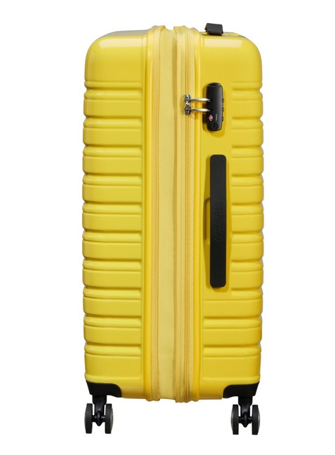 Walizka średnia American Tourister Flashline - lemon yellow