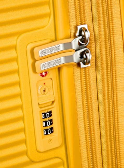 Walizka średnia American Tourister Soundbox EXP - golden yellow