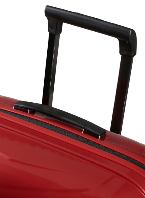 Walizka średnia Samsonite Attrix - red