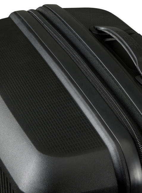 Walizka średnia poszerzana American Tourister AeroStep - black