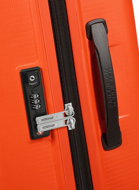 Walizka średnia poszerzana American Tourister AeroStep - bright orange