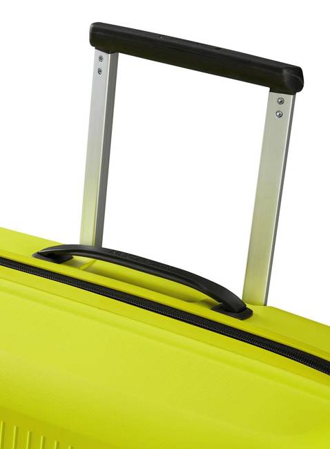 Walizka średnia poszerzana American Tourister AeroStep - light lime