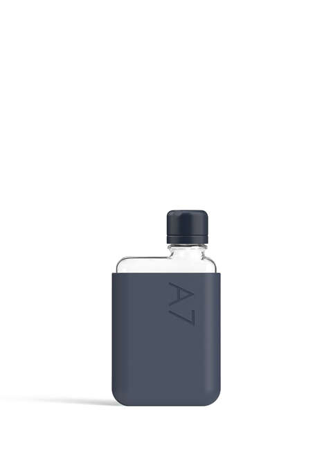 Wielorazowa butelka na napoje Memobottle Original A7 - midnight blue