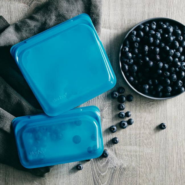Wielorazowa torebka na przekąski Stasher Snack Bag - blueberry