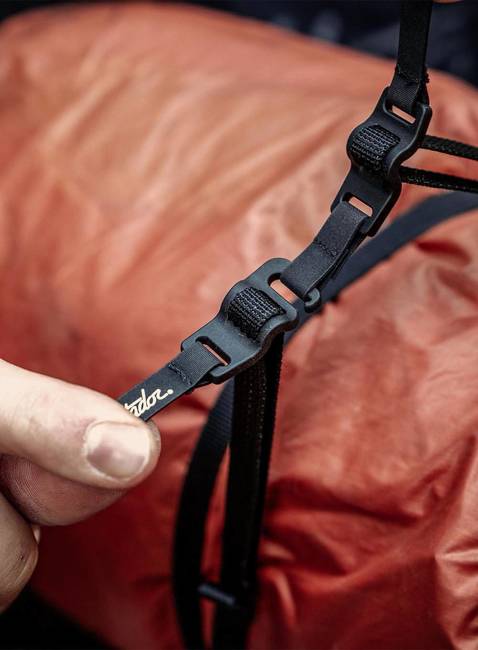 Zestaw 2 pasów do sprzętu Matador Better Tether Gear Straps 2-Pack:- black