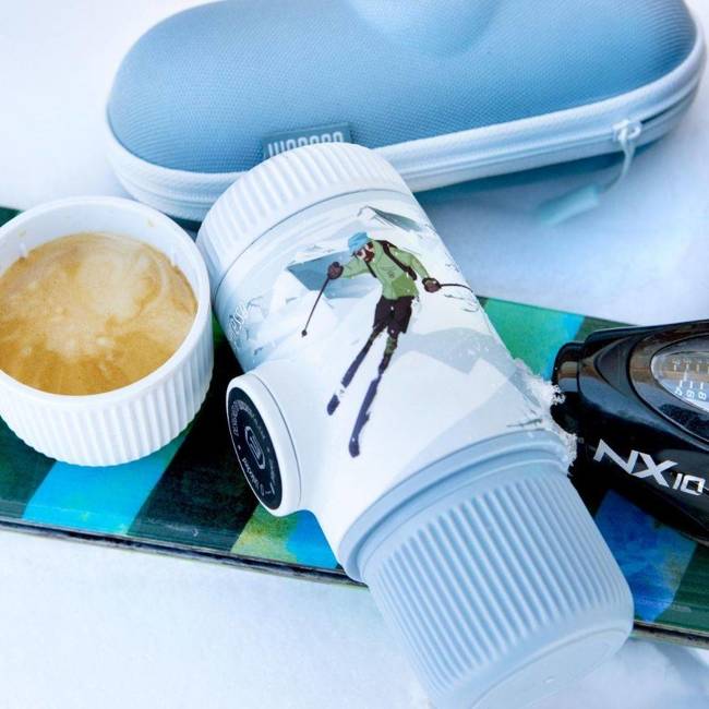 Zestaw ekspres Nanopresso w etui + adapter + 10 kapsułek z kawą - winter ride
